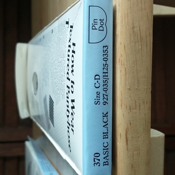 Vintage Rare Underalls Dots Pantyhose NIB - Picture 8 of 11